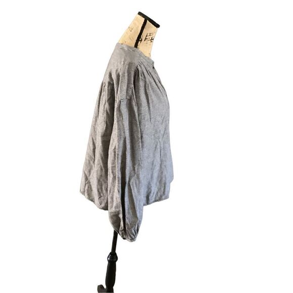 Gap - Picture 5 of 7